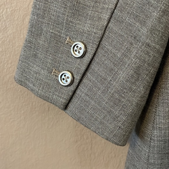 White House Black Market 3/4 Sleeve Ruffle Blazer 12 - Picture 11 of 16